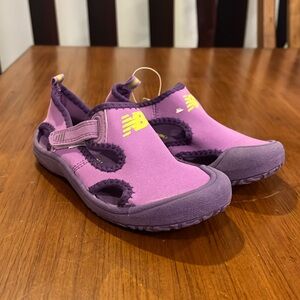 New Balance Kids Cruiser Sandals Water Shoes new Toddlers Size 10 Girls